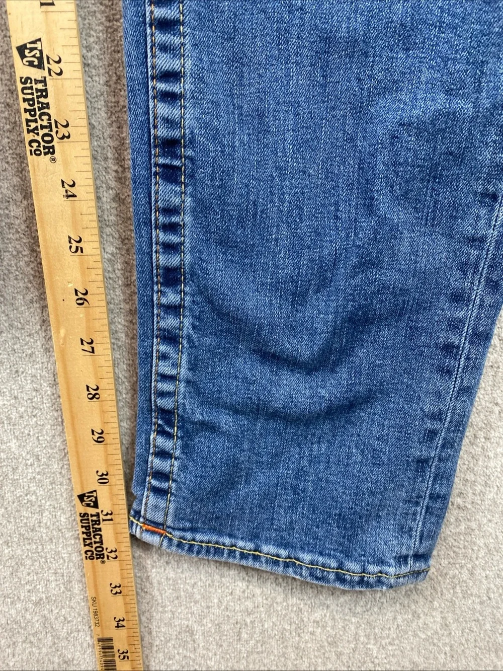 True Religion Men's Geno Relaxed Slim Fit Straight Jeans Size 34